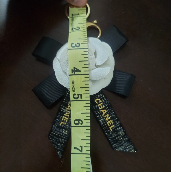 Authentic Ribbon Turned Keychain Handmade - Picture 5 of 6